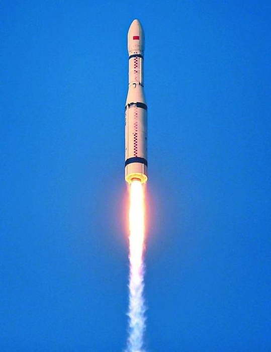星空online入口超级电容奏响2018航天新号角 ——星空online入口卫星超级电容热刀电源再创佳绩！